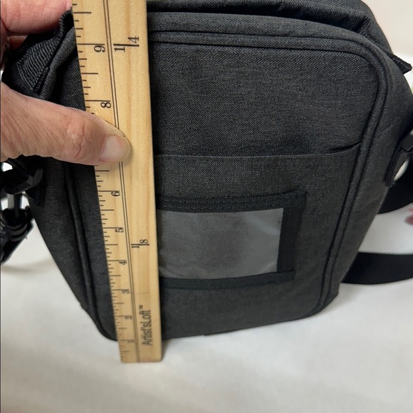 Curmio Grey Crossbody Bag multifunctional can be used for medical supplies - Picture 7 of 11